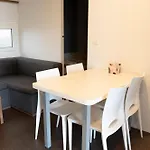 Feriehus Mobile Mline - Camp Skalinada *